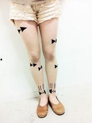 半边丝袜,时尚与诱惑的完美融合